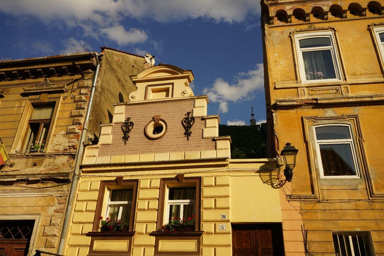 Crown Of Karolina Apartment Brasov Exterior photo